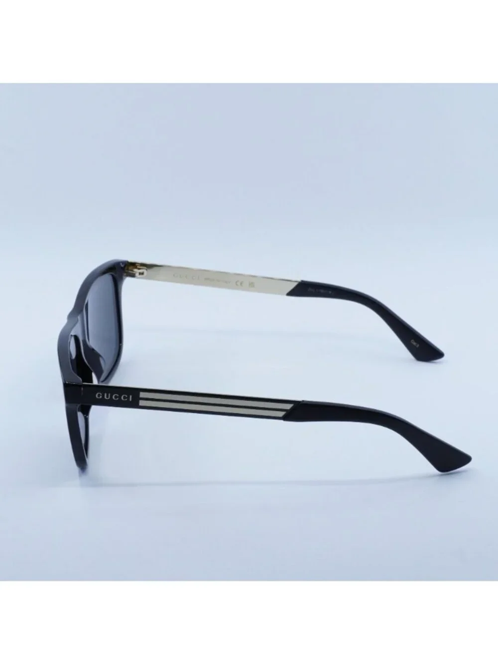 Gucci GG0687S 001 Sunglasses Black Square Frame, Grey Lenses